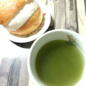 ３分！青汁を美味しく❤バジル&抹茶玄米♪（和三盆）